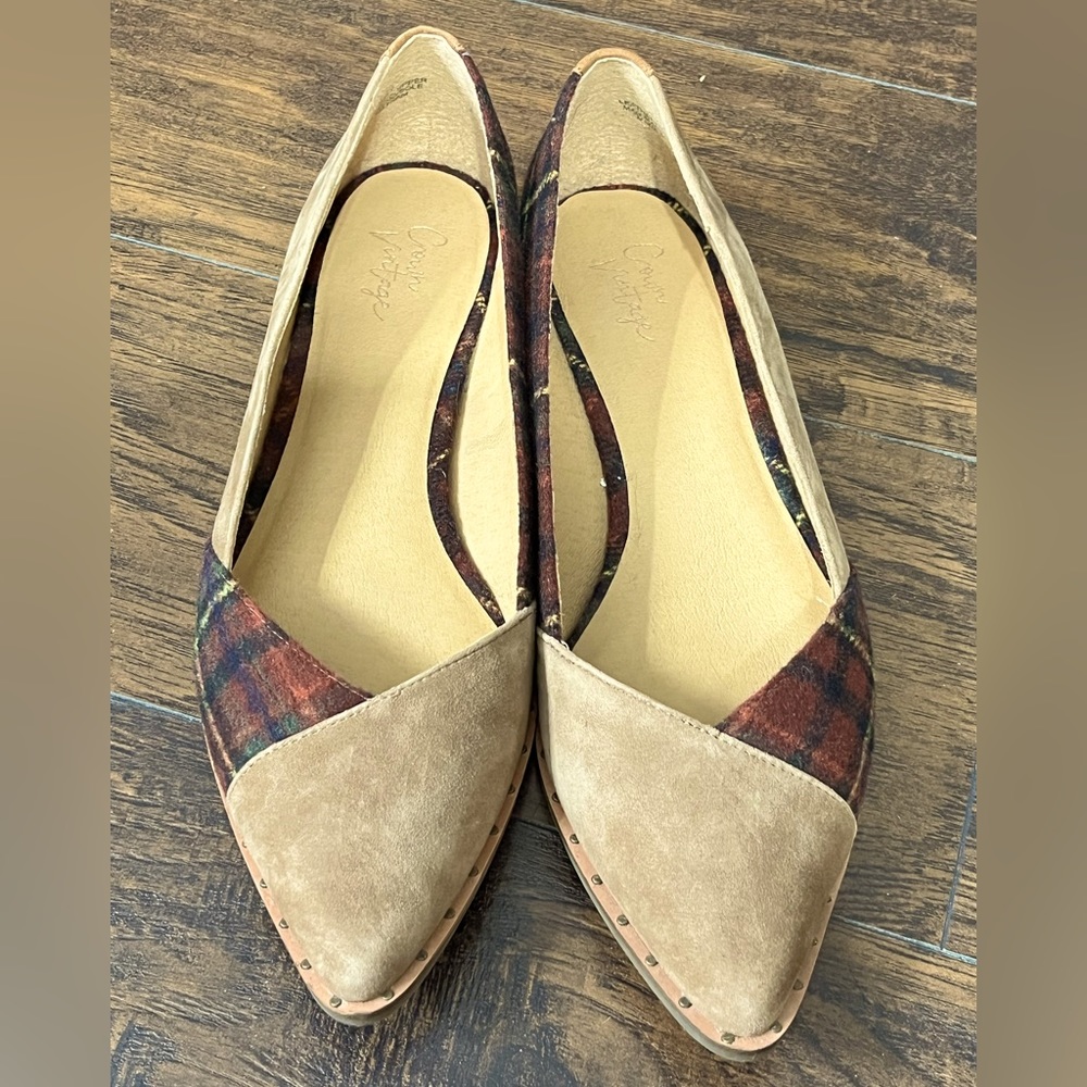 Crown Vintage Tan Suede and Plaid Flats